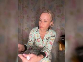 Milfa_hot webcam bongacams model stream image