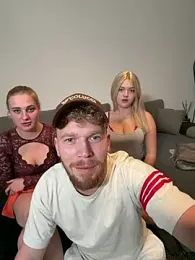 NickyGold_Official webcam stripchat model stream image