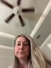 Vivian_MayXxX webcam stripchat model stream image