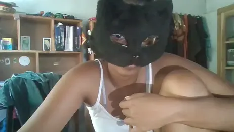 Nora-2003 webcam model stream image