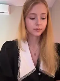 LunaRase webcam stripchat model stream image