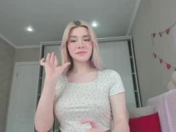 your_tender_doll webcam chaturbate model stream image