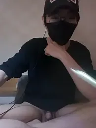 TYYUIOE3 webcam model stream image