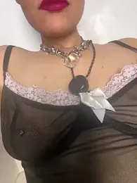 HeavenAylin webcam model stream image