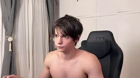 SasukeUhchiaa webcam stripchat model stream image