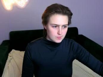 nanami_v02 webcam model stream image