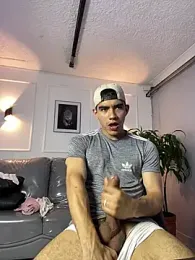 Alejandro_vega_ webcam model stream image