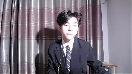 XX-XIUXIU webcam model stream image