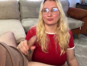 CherryAndAndy webcam model stream image