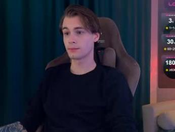 debugmee webcam chaturbate model stream image