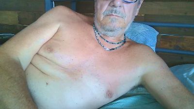 gyordy1 webcam cam4 model stream image