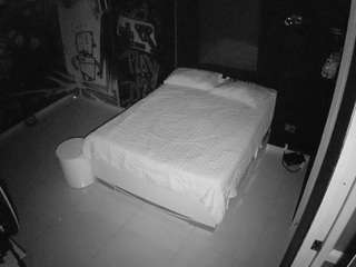 voyeurcam-casa-salsa-disturbed webcam camsoda model stream image