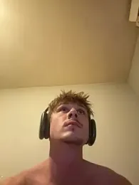 Lucas328706 webcam model stream image