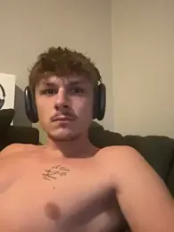 Lucas328706 webcam model stream image