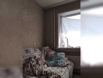 pautina100 webcam model stream image