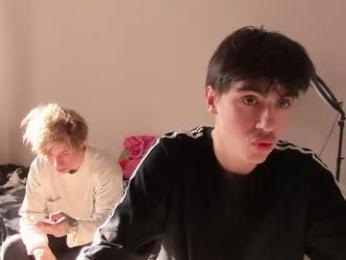 stralght_twinks webcam model stream image