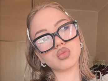 SaraBaier webcam livejasmin model stream image