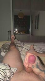 Julienlozaq webcam model stream image