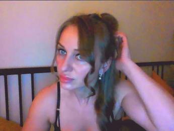 KKiraa87 webcam bongacams model stream image