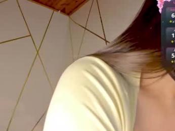 holly__milk webcam model stream image