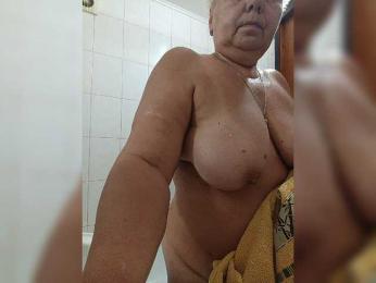 Arlisaac webcam model stream image