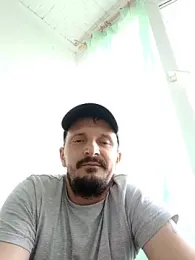 Adrian800009 webcam model stream image