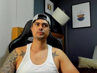 Wext webcam model stream image