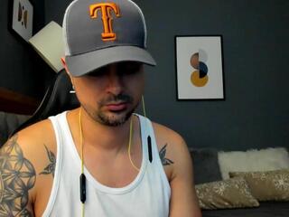 Wext webcam model stream image