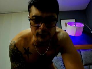 Wext webcam flirt4free model stream image