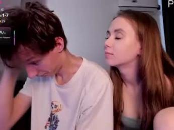 couplewetlove webcam chaturbate model stream image