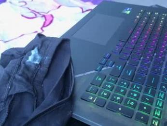 chroniclove webcam model stream image