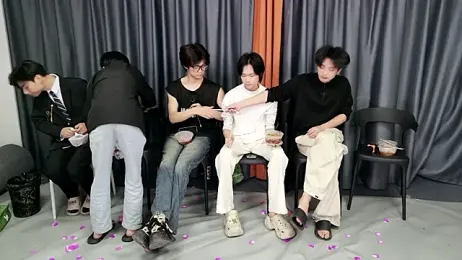 NB-BOYS webcam model stream image