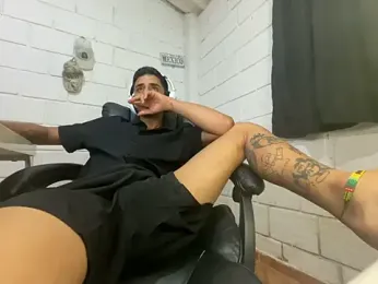 Max_TheHorseDick webcam model stream image