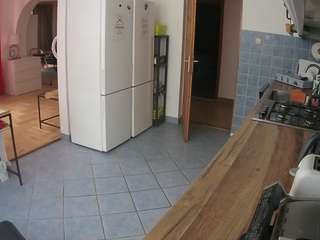 voyeurcam-julmodels-kitchen webcam model stream image