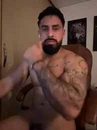 Ryan_Black3 webcam model stream image