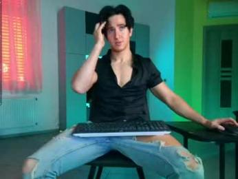 christianlevine_ webcam model stream image
