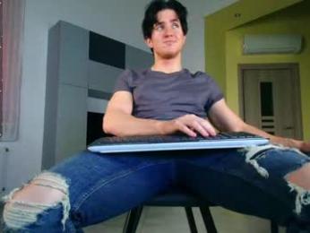 christianlevine_ webcam model stream image