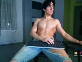 christianlevine_ webcam model stream image