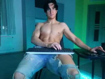 christianlevine_ webcam model stream image
