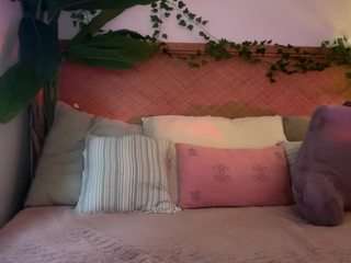 thelittlenative webcam model stream image