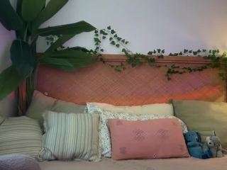 thelittlenative webcam model stream image