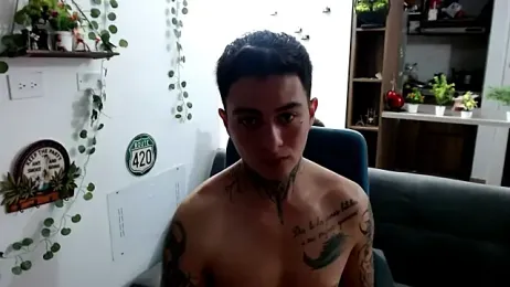 santii_ss webcam stripchat model stream image