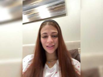 Elizabell_Rouge webcam preview