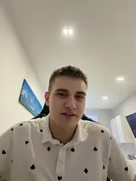 WARDEN_w webcam model stream image