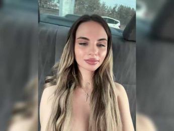 LedyMiya webcam bongacams model stream image