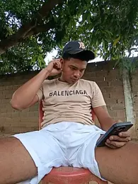 bradboy_Pigpisscum webcam stripchat model stream image