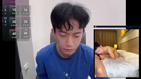 CouplingCry webcam model stream image