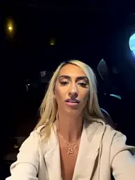 KelseyJunes webcam stripchat model stream image
