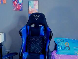 Andrew Price webcam model stream image