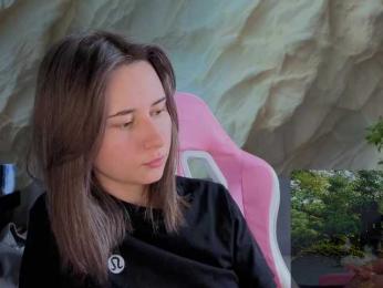 Unearthly webcam bongacams model stream image